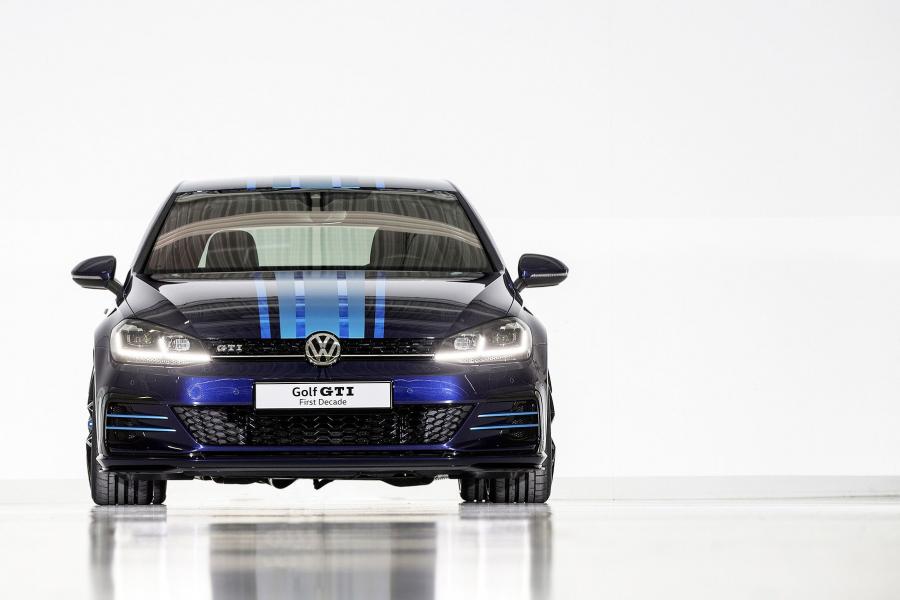  Volkswagen Golf GTI First Decade 2017 года  (фото 6 из 12)